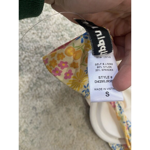NWOT Dippin' Daisy's Size Small Yellow Underwire Thick Strap Bikini Top Floral - Picture 5 of 5